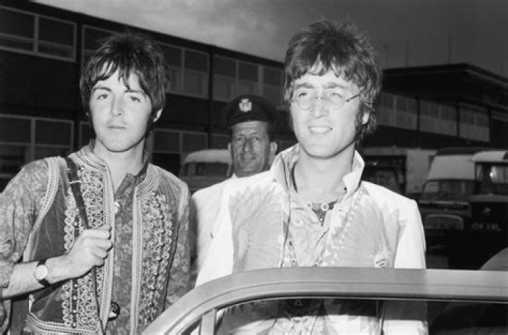 Did paul McCartney have a dog named Jet?