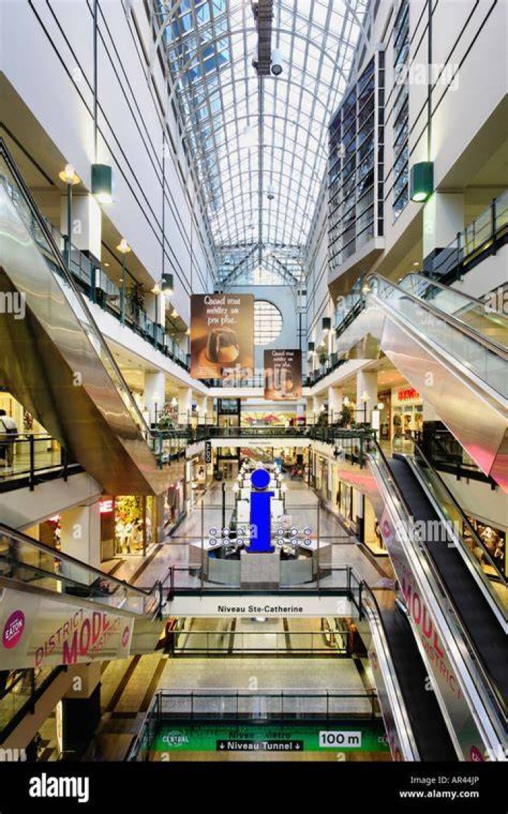 Does Montreal have an underground mall?