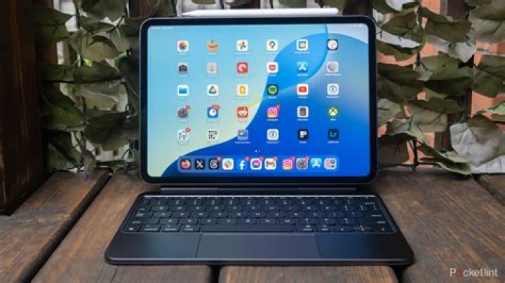 How do I get FiOS on my iPad?