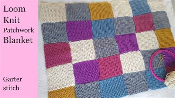 How many stitches for a square for a blanket?