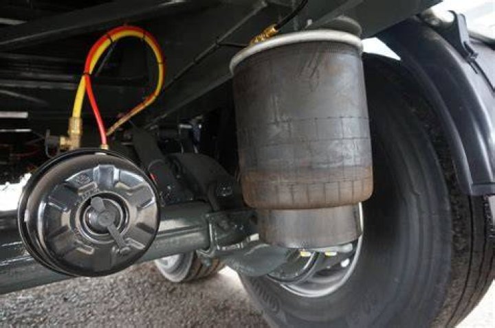 How much is a trailer airbag?