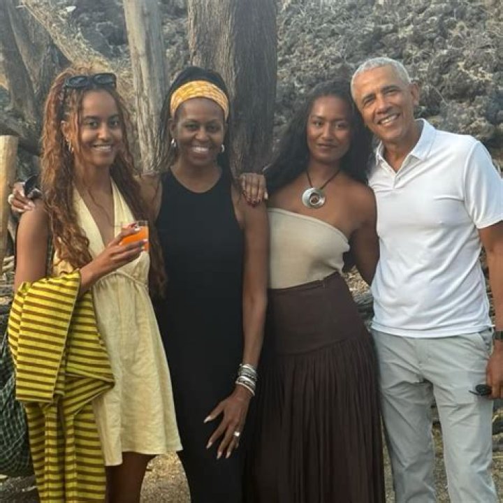 Is Sasha banks mother white?