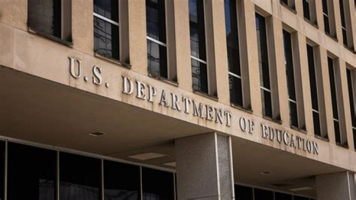 What are the federal grants available through the US Department of Education?