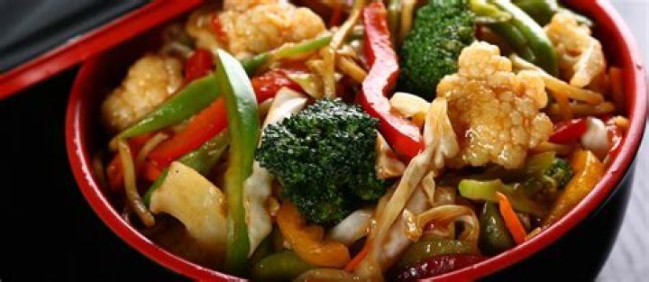 What is vegetarian oriental meal?