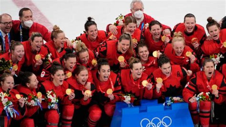 Which issue did ski jumping athletes protest over at the 2010 Olympic Games in Vancouver?